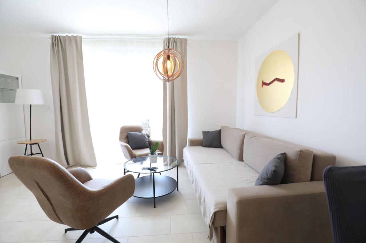 Smil'E Apartments Vodice Eksteriør bilde